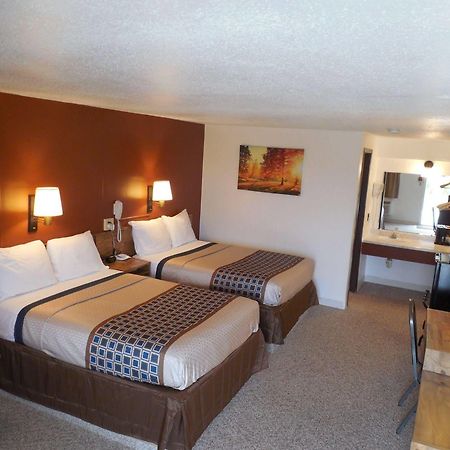 High Hill Motel 70 מראה חיצוני תמונה