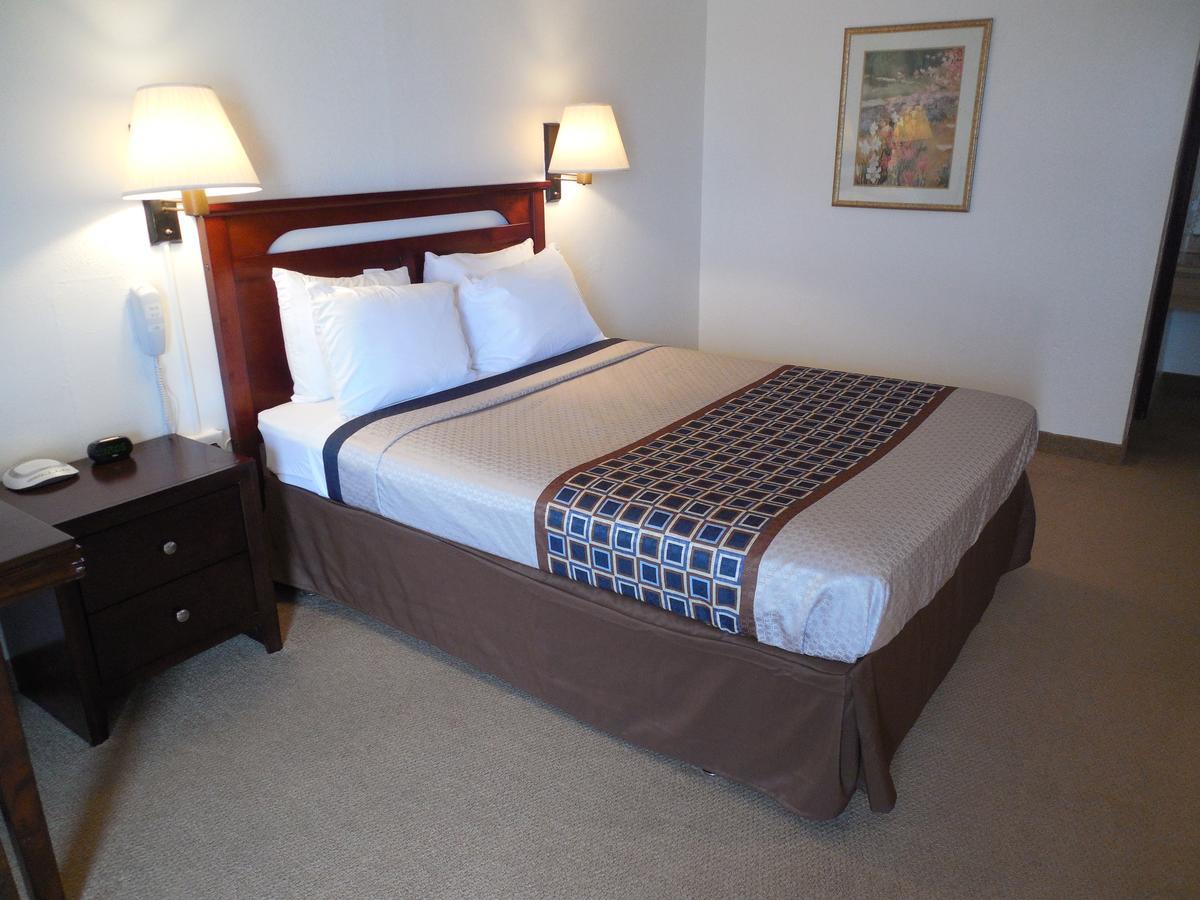 High Hill Motel 70 מראה חיצוני תמונה