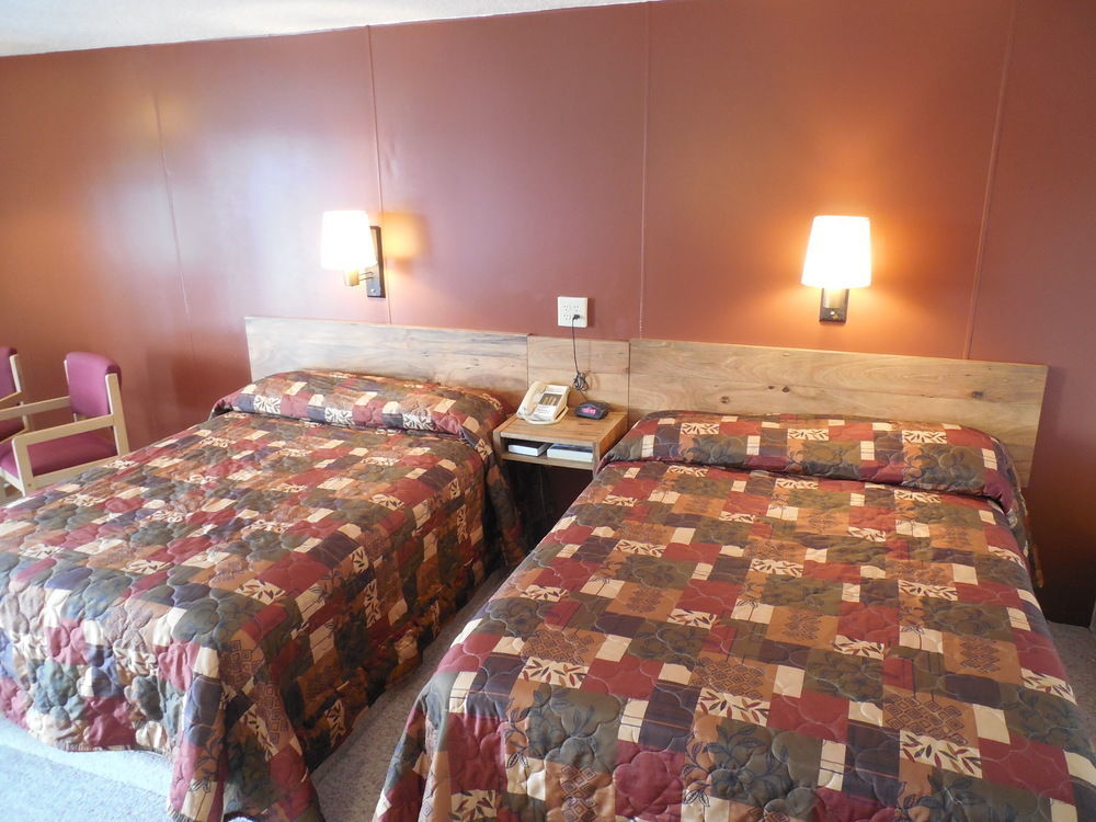 High Hill Motel 70 מראה חיצוני תמונה